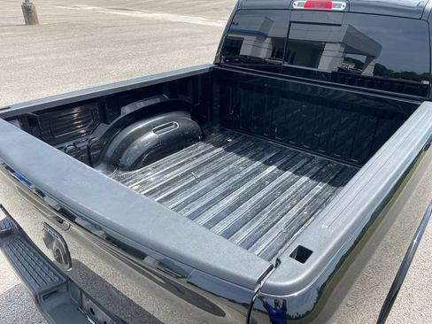 Used 2019 RAM 1500 Laramie AWD/4WD image 30