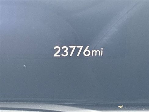 Certified 2024 Buick Envista Sport Touring w/ Convenience I Package image 12