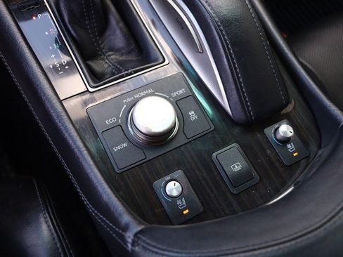 Used 2016 Lexus LS 460 AWD w/ Comfort Package image 19