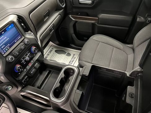 Used 2021 Chevrolet Silverado 1500 RST w/ Z71 Off-Road Package AWD/4WD image 36