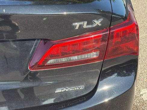 Used 2015 Acura TLX V6 SH-AWD w/ Technology Pkg image 5