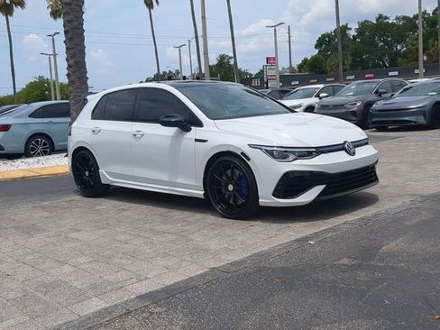Used 2024 Volkswagen Golf R AWD/4WD image 2