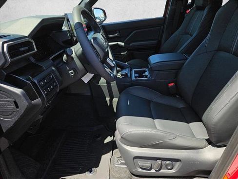 New 2026 Toyota 4Runner Limited AWD/4WD image 4