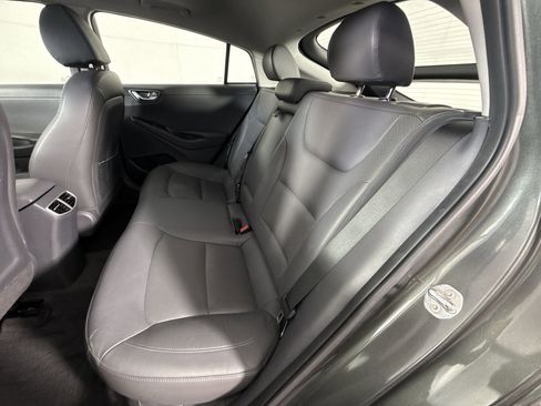 Used 2022 Hyundai Ioniq Limited image 27
