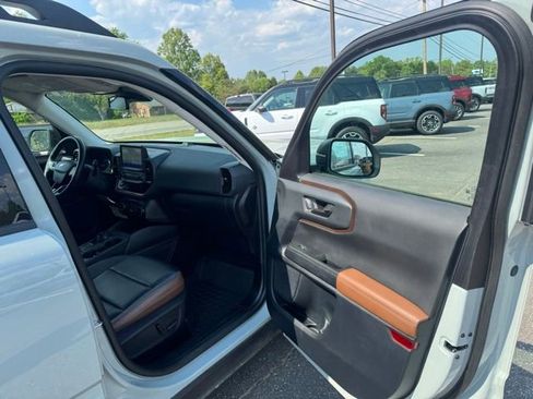 Certified 2023 Ford Bronco Sport Outer Banks w/ Tech Package AWD/4WD image 19