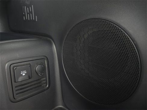 Certified 2017 Toyota 4Runner Limited image 14