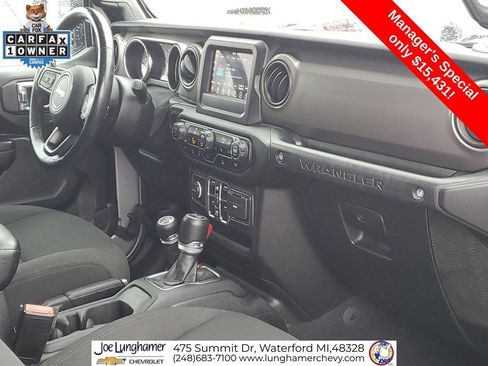 Used 2021 Jeep Wrangler Unlimited Sport AWD/4WD image 29