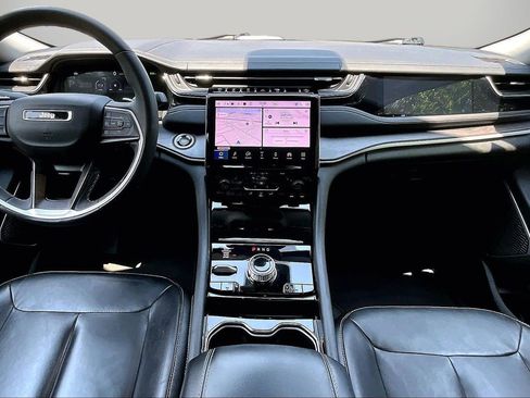 Certified 2022 Jeep Grand Cherokee Limited 4xe AWD/4WD image 15