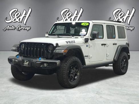 Used 2024 Jeep Wrangler Willys 4xe image 18
