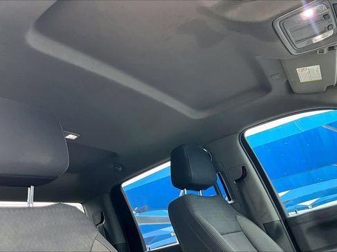 Used 2022 Chevrolet Silverado 2500 LT w/ Convenience Package image 14