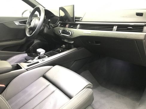 Used 2022 Audi A4 2.0T Premium Plus w/ Premium Plus Package image 11