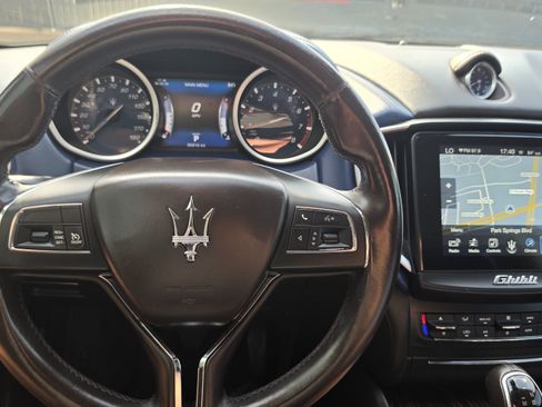 Used 2017 Maserati Ghibli w/ Blu, Zegna Edition Upholstery RWD image 48