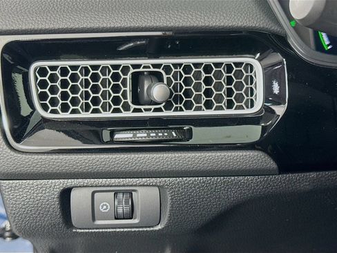 Used 2026 Honda Civic Sport Touring image 18