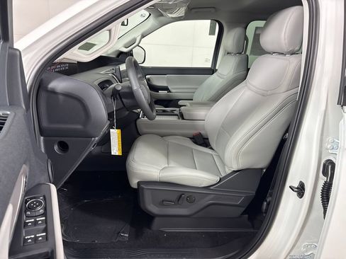 New 2026 Ford Expedition Max Active RWD image 29