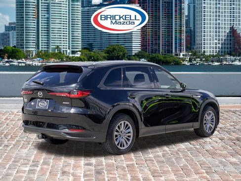 Used 2025 MAZDA CX-90 3.3 Turbo w/ Preferred Package image 13