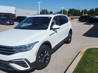 Used 2024 Volkswagen Tiguan SE AWD/4WD video 1
