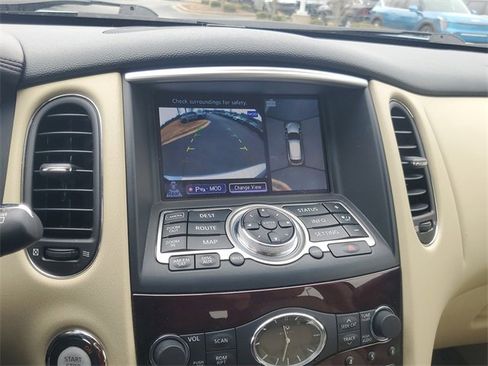 Used 2017 INFINITI QX50 2WD w/ Technology Package image 22