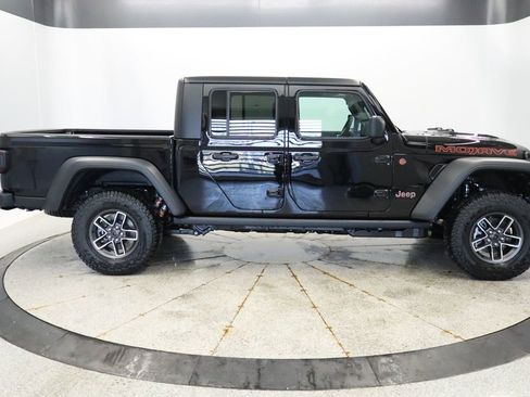 New 2026 Jeep Gladiator Mojave w/ Safety Group AWD/4WD image 7