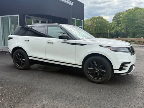 Used 2024 Land Rover Range Rover Velar Dynamic SE AWD/4WD image 11