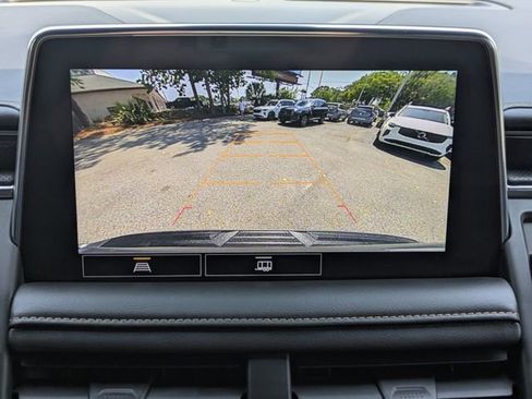 Used 2021 GMC Yukon AT4 AWD/4WD image 25