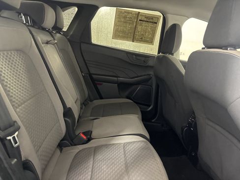 Used 2022 Ford Escape SE w/ SE Sport Appearance Package FWD image 26