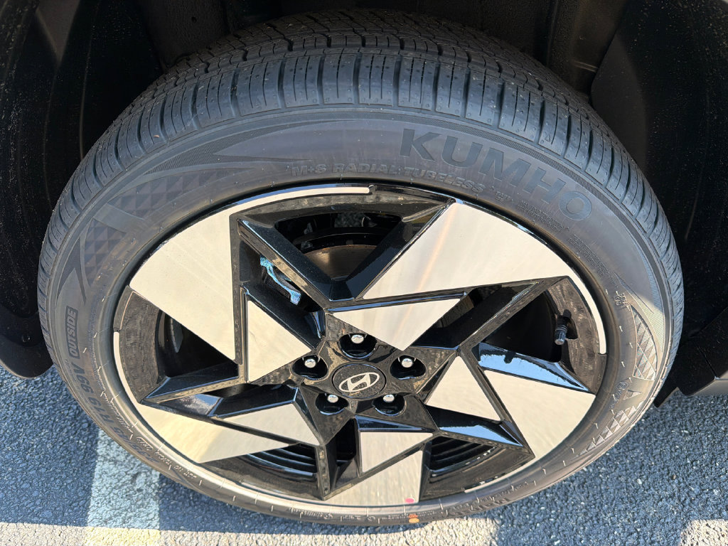 New 2027 Hyundai Kona Limited FWD image 17