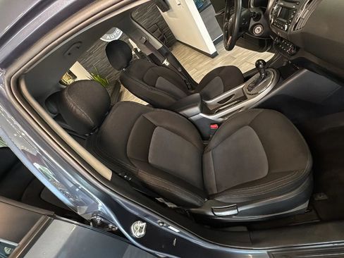 Used 2016 Kia Sportage LX FWD image 31