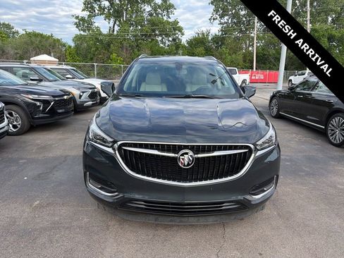 Used 2019 Buick Enclave Essence AWD/4WD image 6