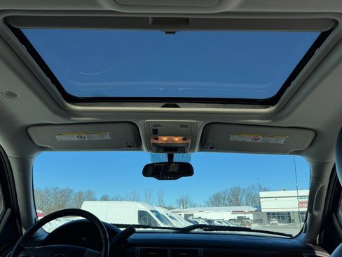 Used 2010 GMC Sierra 2500 SLT image 21