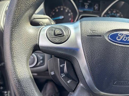 Used 2016 Ford Escape SE w/ Equipment Group 201A FWD image 26