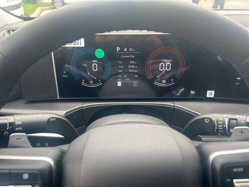 New 2026 Hyundai Santa Fe SE image 7