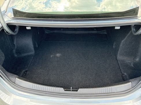 Used 2024 Chevrolet Malibu LT image 26