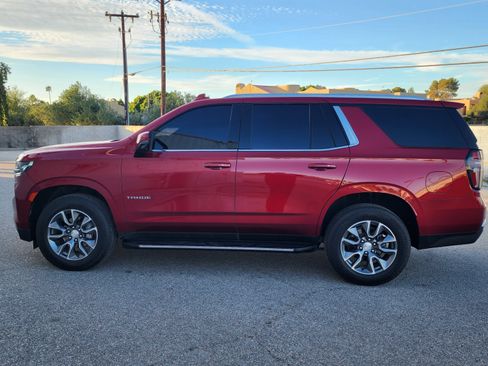 Used 2023 Chevrolet Tahoe LT w/ Luxury Package image 1