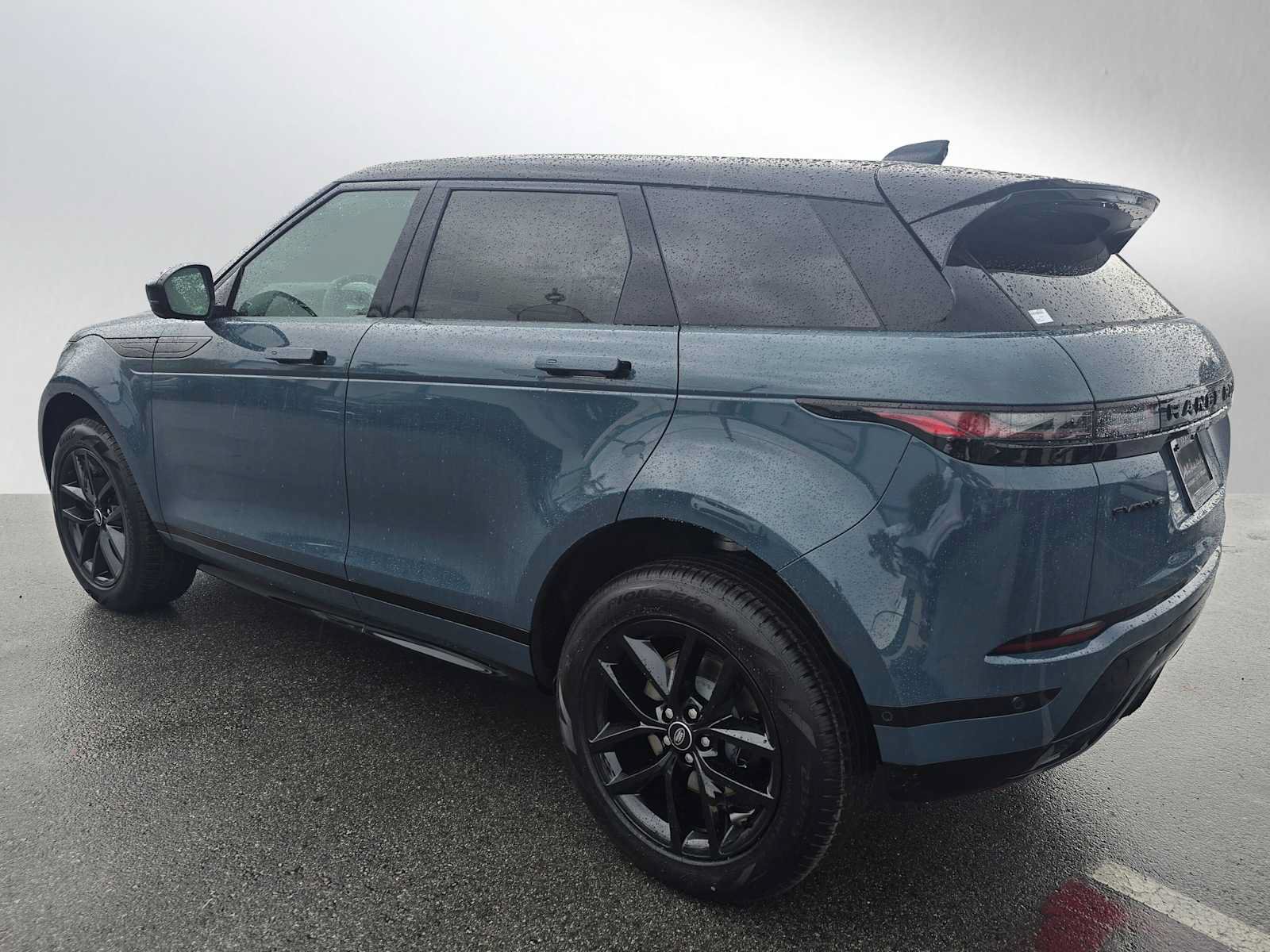 New 2026 Land Rover Range Rover Evoque Dynamic SE AWD/4WD image 3