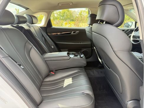 Used 2024 Genesis G80 2.5T image 31