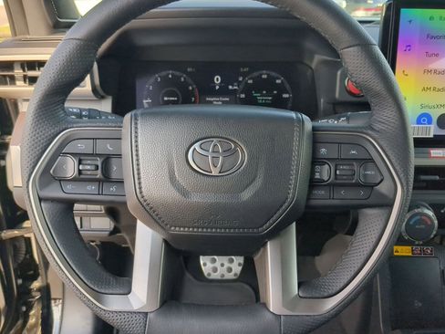 Used 2025 Toyota Tacoma TRD Sport w/ TRD Sport Upgrade Package AWD/4WD image 13