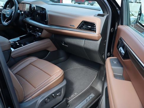 New 2026 Chevrolet Tahoe High Country AWD/4WD image 57