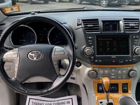Used 2008 Toyota Highlander Limited AWD/4WD image 16