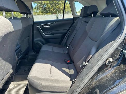 Used 2023 Toyota RAV4 XLE w/ Convenience Package AWD/4WD image 9