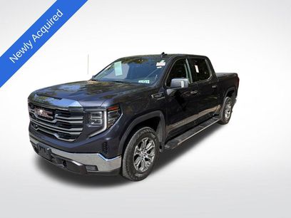 Used 2022 GMC Sierra 1500 SLT w/ SLT Convenience Package