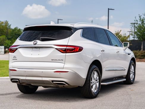 Used 2018 Buick Enclave Premium FWD image 7