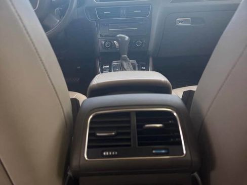 Used 2010 Audi Q5 3.2 Prestige image 12