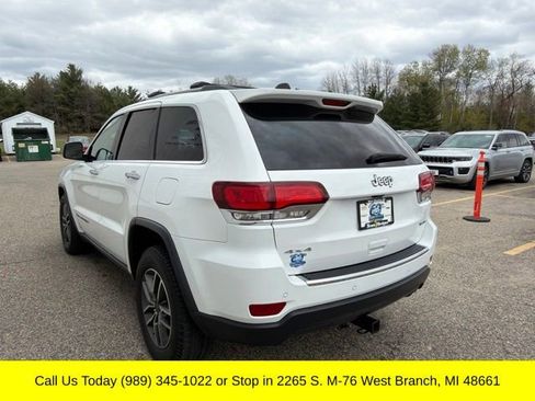 Used 2020 Jeep Grand Cherokee Limited AWD/4WD image 9