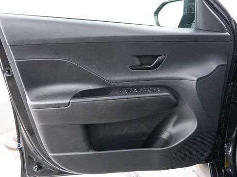 Certified 2024 Hyundai Kona SE FWD image 19
