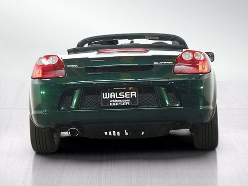 Used 2003 Toyota MR2 RWD image 4