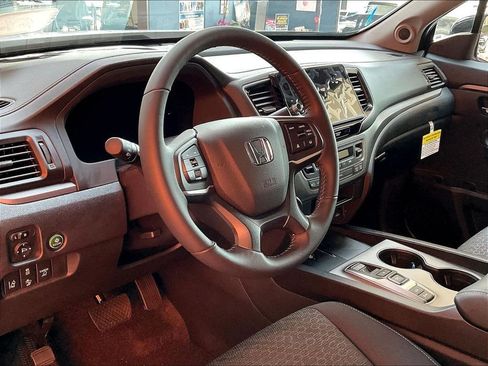 Used 2024 Honda Ridgeline Sport+ image 8
