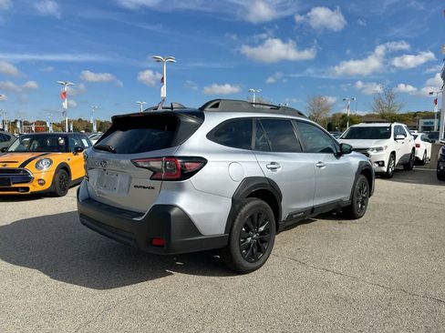 Certified 2025 Subaru Outback Onyx Edition image 13