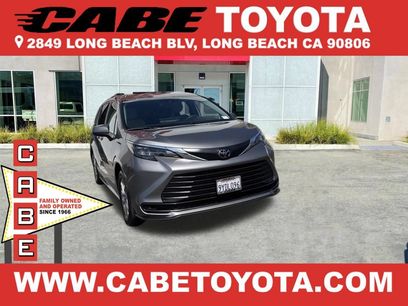 Used 2026 Toyota Sienna LE