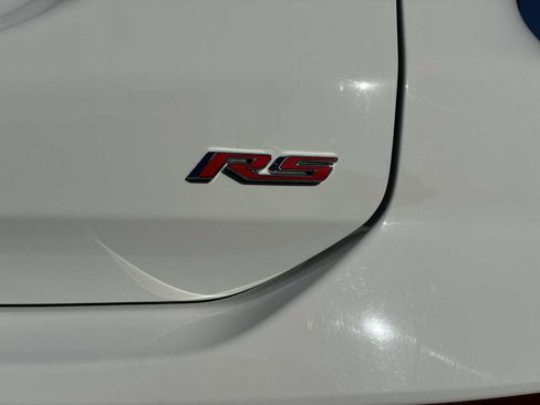 Used 2022 Chevrolet Equinox RS w/ LPO, Floor Liner Package image 30