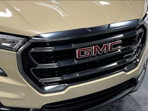 Used 2022 GMC Terrain AT4 w/ Infotainment Package II AWD/4WD image 30
